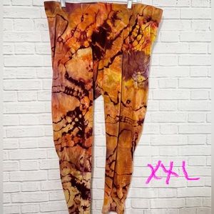 SOLD Reverse tie dye geode leggings fall colors. XXL/1X